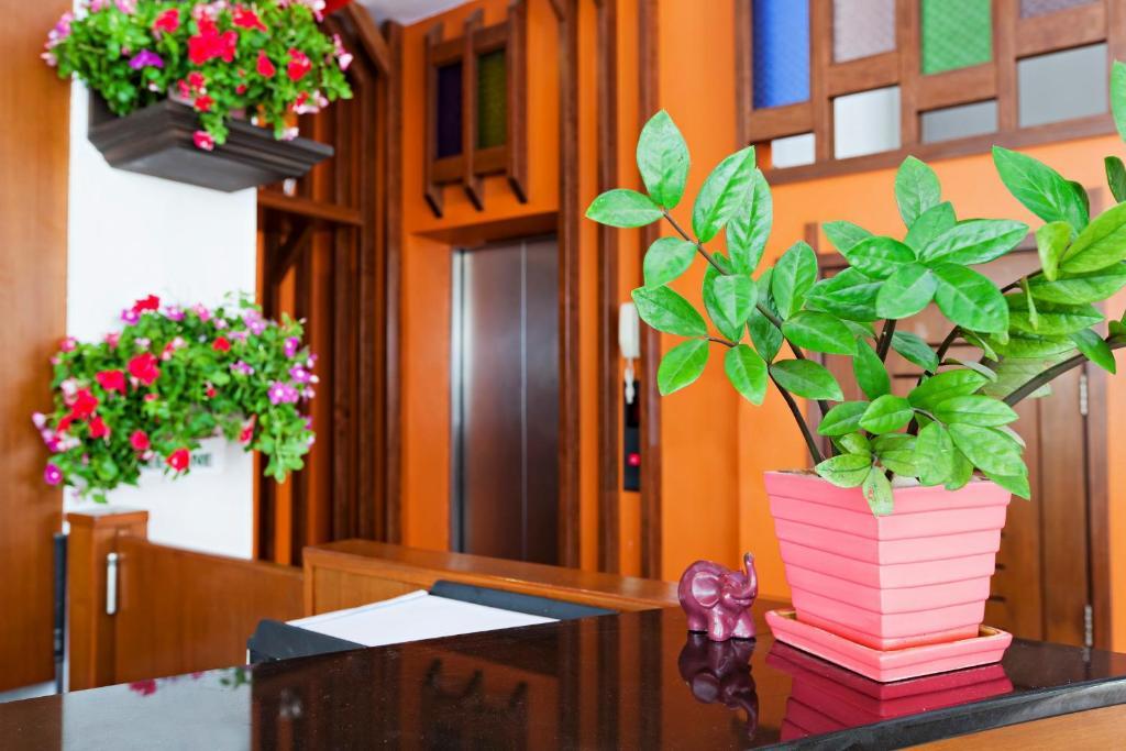 Garden Phuket Hotel Patong Dış mekan fotoğraf