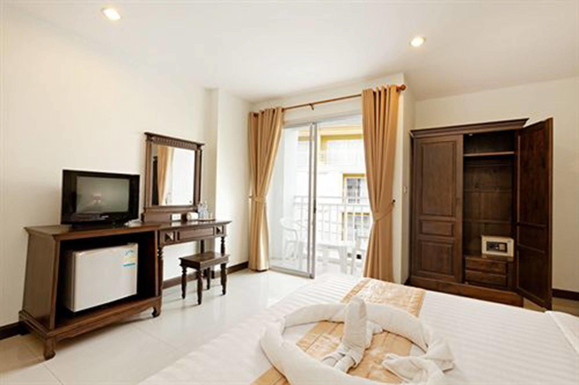 Garden Phuket Hotel Patong Dış mekan fotoğraf